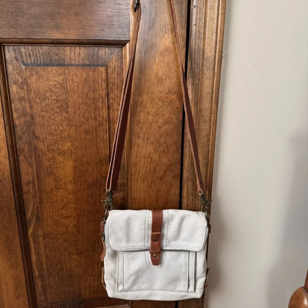 J. Jill Natural White Canvas w/Brown Leather Trim Crossbody Bag - Picture 2 of 15